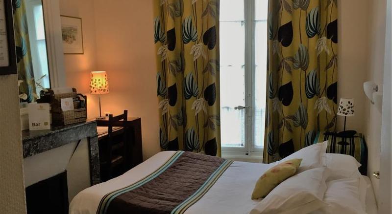 The Originals Boutique, Victoria, 3*